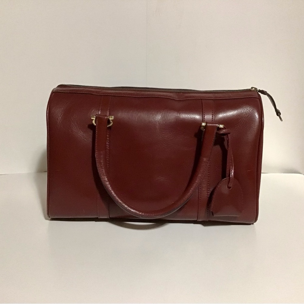 Must de Cartier satchel. Authentic